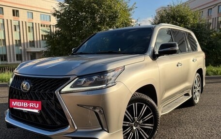 Lexus LX III, 2018 год, 5 950 000 рублей, 27 фотография