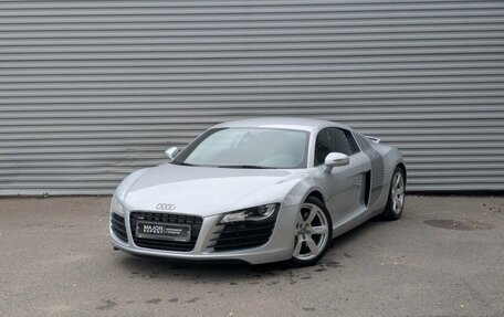 Audi R8, 2011 год, 7 999 000 рублей, 1 фотография