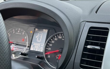 Nissan X-Trail, 2011 год, 1 290 000 рублей, 19 фотография