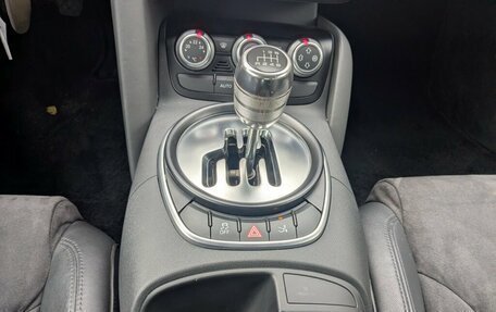 Audi R8, 2011 год, 7 999 000 рублей, 5 фотография