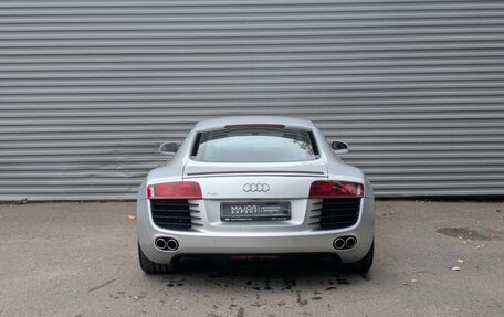 Audi R8, 2011 год, 7 999 000 рублей, 14 фотография