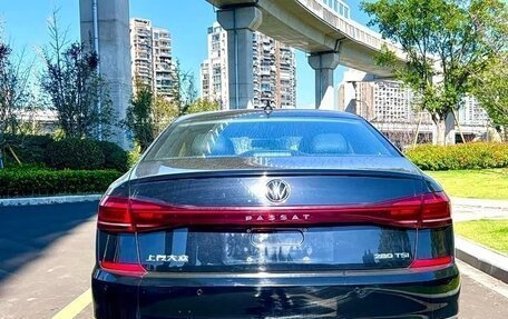 Volkswagen Passat B8 рестайлинг, 2022 год, 1 800 400 рублей, 24 фотография
