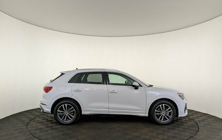 Audi Q3, 2021 год, 3 235 000 рублей, 4 фотография