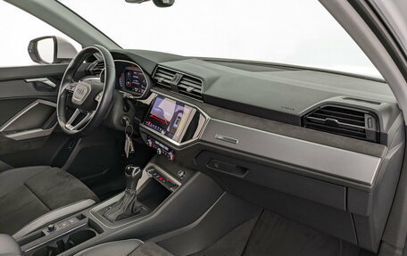 Audi Q3, 2021 год, 3 235 000 рублей, 11 фотография