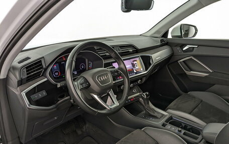 Audi Q3, 2021 год, 3 235 000 рублей, 16 фотография