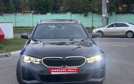 BMW 3 серия, 2020 год, 3 000 000 рублей, 2 фотография