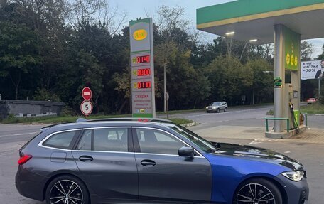 BMW 3 серия, 2020 год, 3 000 000 рублей, 3 фотография