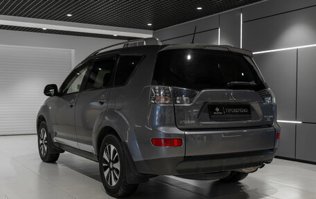 Mitsubishi Outlander III рестайлинг 3, 2008 год, 930 000 рублей, 5 фотография