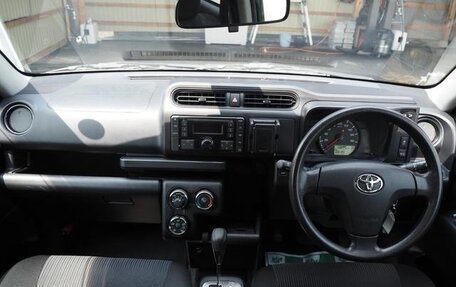 Toyota Succeed I рестайлинг, 2020 год, 1 050 000 рублей, 4 фотография