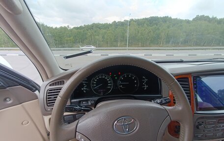 Toyota Land Cruiser 100 рестайлинг 2, 2005 год, 2 500 000 рублей, 7 фотография