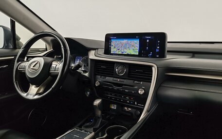Lexus RX IV рестайлинг, 2021 год, 4 899 000 рублей, 7 фотография