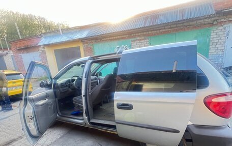 Dodge Caravan IV, 2002 год, 130 000 рублей, 3 фотография