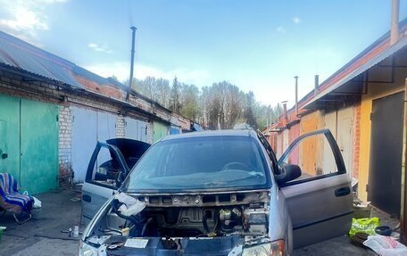 Dodge Caravan IV, 2002 год, 130 000 рублей, 1 фотография
