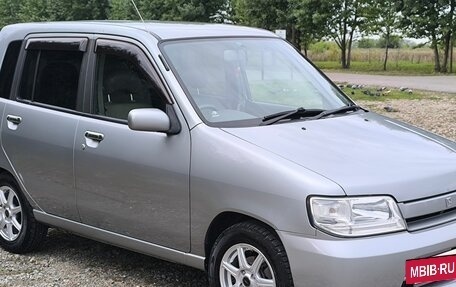 Nissan Cube II, 2001 год, 499 000 рублей, 2 фотография