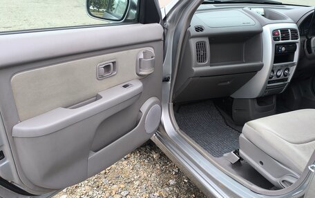 Nissan Cube II, 2001 год, 499 000 рублей, 27 фотография