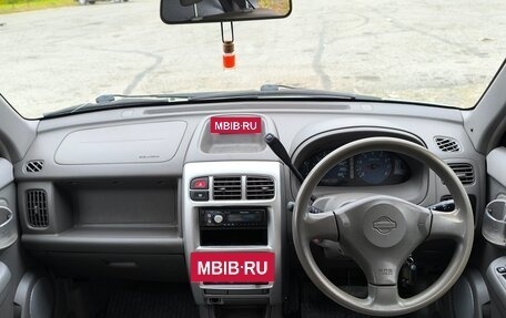 Nissan Cube II, 2001 год, 499 000 рублей, 30 фотография