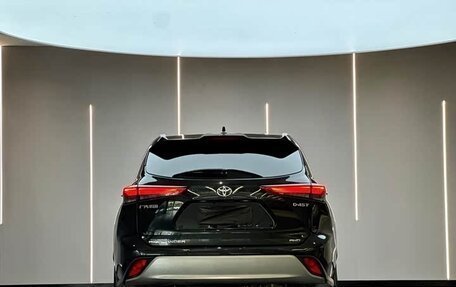 Toyota Highlander, 2024 год, 5 160 000 рублей, 5 фотография
