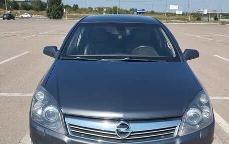 Opel Astra H, 2012 год, 700 000 рублей, 1 фотография