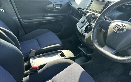 Toyota Wish II, 2014 год, 1 018 000 рублей, 11 фотография
