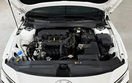 Hyundai Elantra, 2023 год, 1 516 600 рублей, 19 фотография
