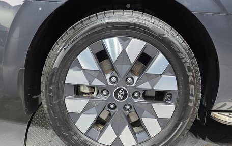 Hyundai Staria, 2023 год, 5 700 000 рублей, 5 фотография
