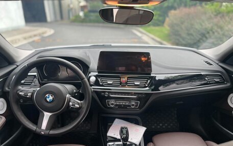 BMW 1 серия, 2022 год, 1 657 000 рублей, 8 фотография