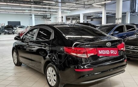 KIA Rio III рестайлинг, 2016 год, 819 000 рублей, 4 фотография