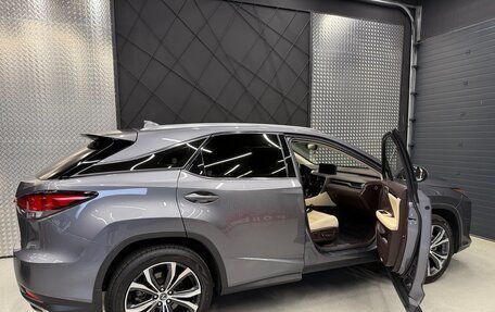 Lexus RX IV рестайлинг, 2019 год, 4 450 000 рублей, 4 фотография