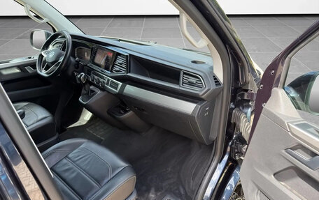 Volkswagen Multivan T6 рестайлинг, 2022 год, 5 148 000 рублей, 11 фотография