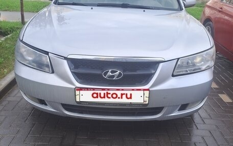 Hyundai Sonata VI, 2005 год, 450 000 рублей, 1 фотография