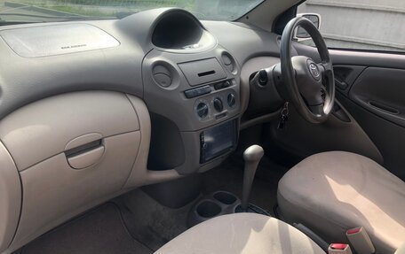 Toyota Platz, 2003 год, 285 000 рублей, 8 фотография