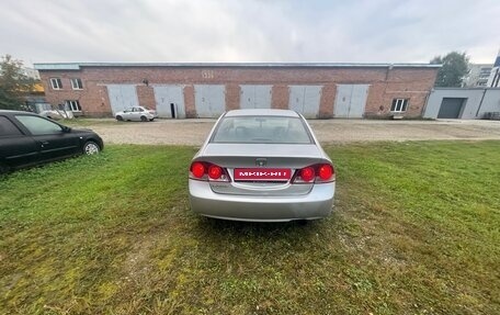 Honda Civic VIII, 2007 год, 600 000 рублей, 2 фотография