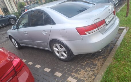 Hyundai Sonata VI, 2005 год, 450 000 рублей, 2 фотография