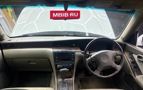 Nissan Laurel VIII, 2001 год, 270 000 рублей, 3 фотография