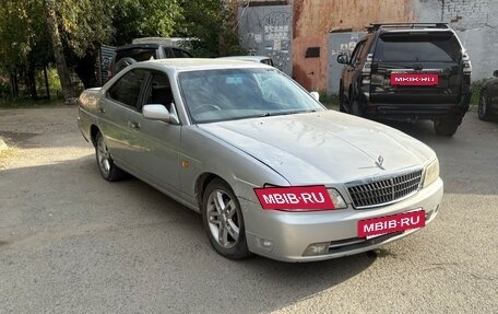 Nissan Laurel VIII, 2001 год, 270 000 рублей, 2 фотография