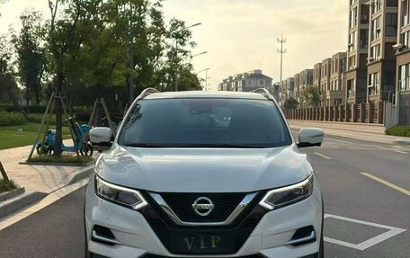 Nissan Qashqai, 2022 год, 1 644 000 рублей, 2 фотография