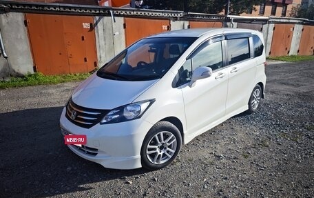 Honda Freed I, 2009 год, 950 000 рублей, 5 фотография
