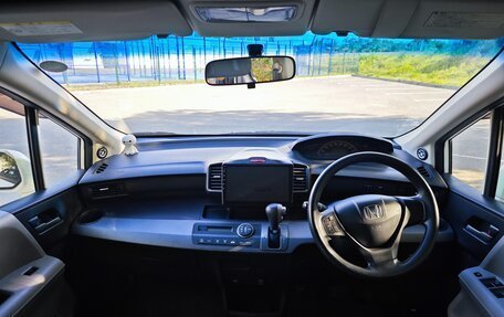Honda Freed I, 2009 год, 950 000 рублей, 27 фотография