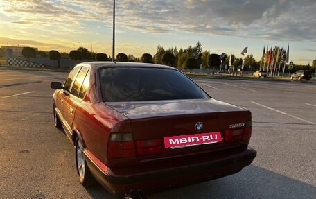 BMW 5 серия, 1989 год, 350 000 рублей, 4 фотография