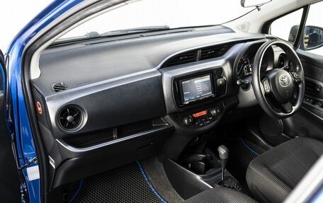 Toyota Vitz, 2017 год, 1 279 000 рублей, 15 фотография