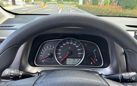 Toyota RAV4, 2019 год, 1 794 000 рублей, 12 фотография
