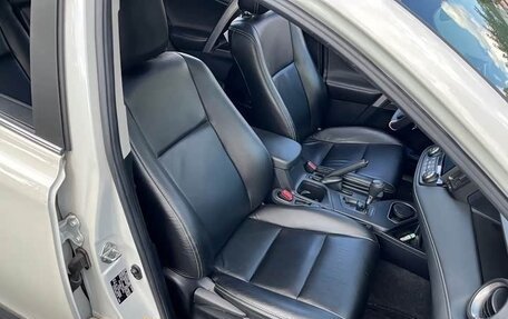 Toyota RAV4, 2019 год, 1 794 000 рублей, 19 фотография