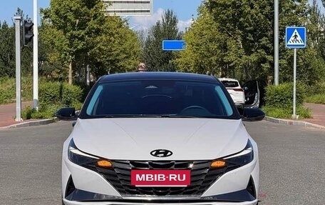 Hyundai Elantra, 2022 год, 1 154 000 рублей, 2 фотография