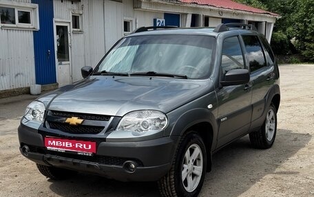 Chevrolet Niva I рестайлинг, 2018 год, 630 000 рублей, 1 фотография