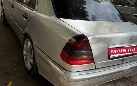 Mercedes-Benz C-Класс, 2000 год, 230 000 рублей, 7 фотография