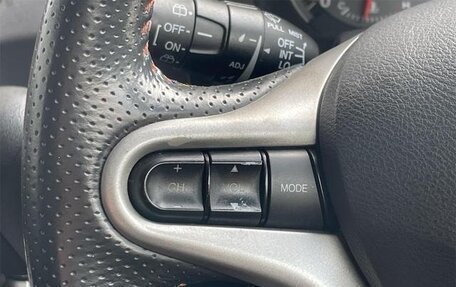 Honda Stream II, 2012 год, 980 001 рублей, 17 фотография