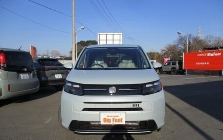 Honda Freed, 2024 год, 2 250 899 рублей, 4 фотография