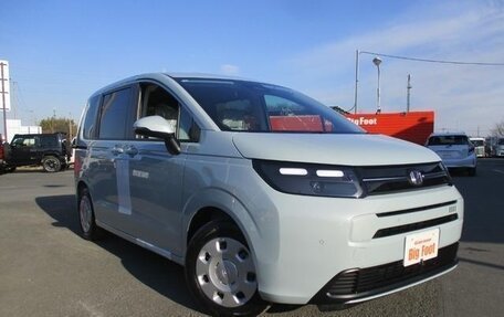 Honda Freed, 2024 год, 2 250 899 рублей, 3 фотография