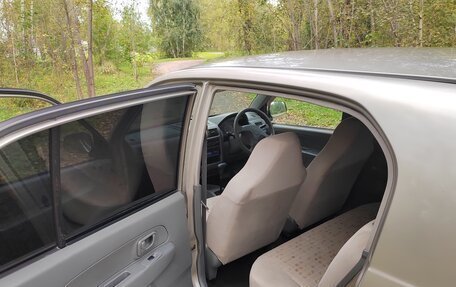 Mitsubishi Minica VIII, 2005 год, 210 000 рублей, 10 фотография