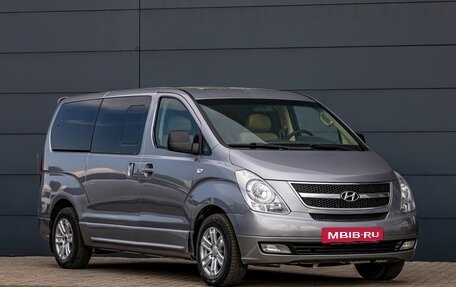 Hyundai Grand Starex Grand Starex I рестайлинг 2, 2011 год, 1 850 000 рублей, 9 фотография